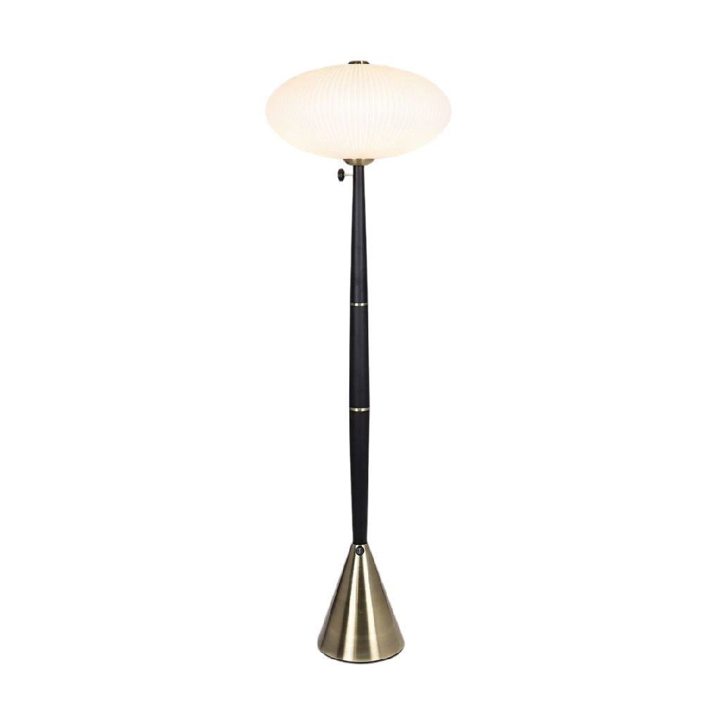 **Technische titel in het Nederlands: 'Moderne vloerlamp met gestroomlijnd ontwerp en elegante kap'**